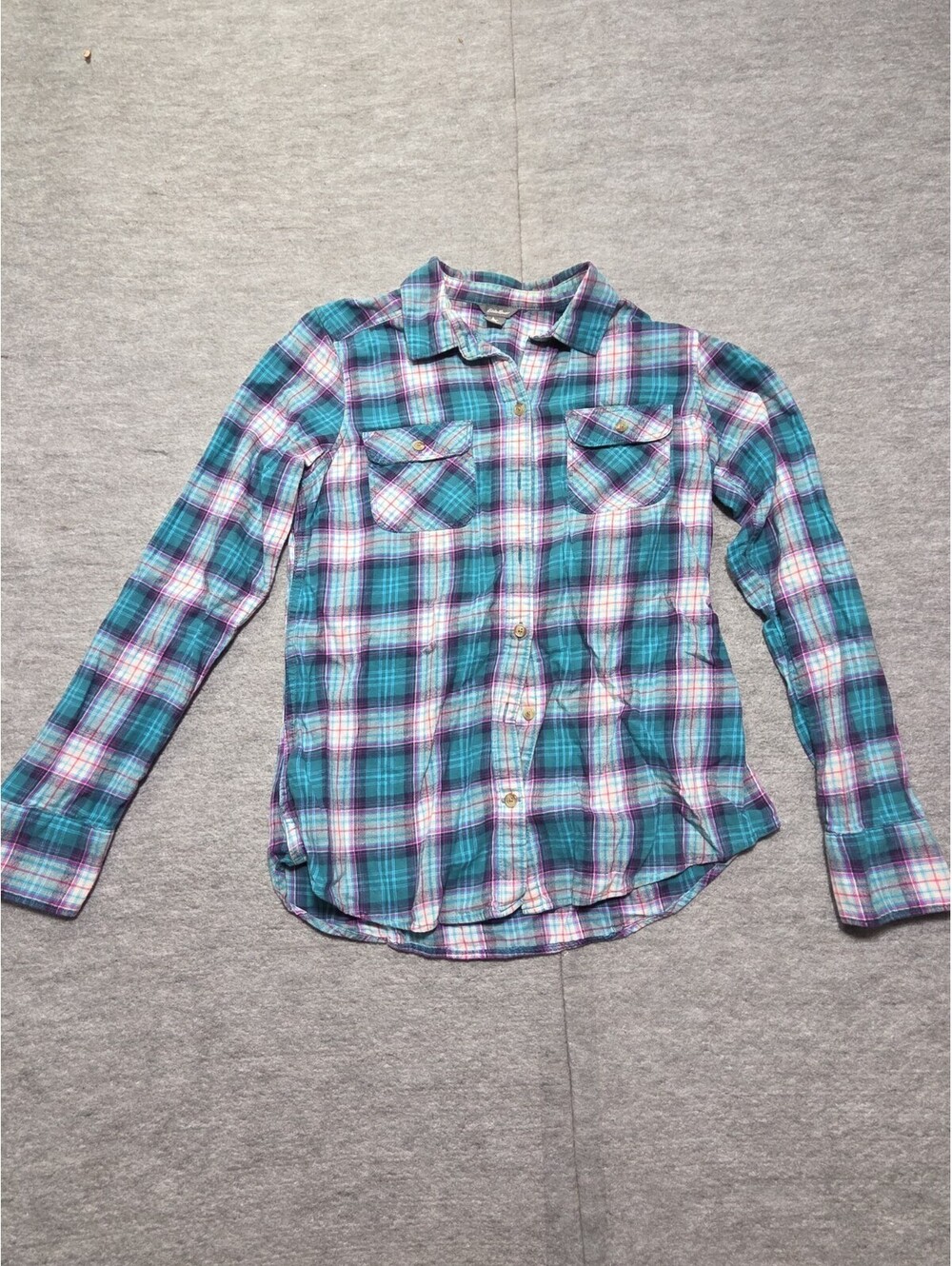Eddie Bauer Women's XS Plaid Button Up Shirt Teal Purple Long Sleeve Casual